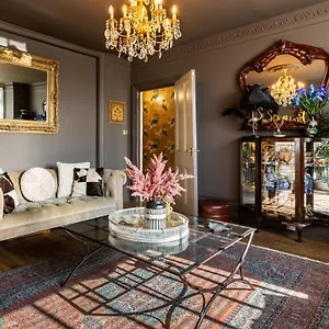 Kira House, Brighton
