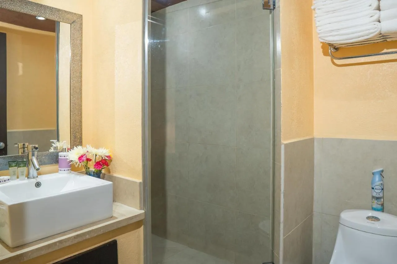 פוארטו ואלארטה Ocean Front Condo Sleeps 4 Adults-Grand Venetian T3000-1606 דירה פוארטו ואלארטה